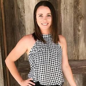 Meet your Posher, Kendra